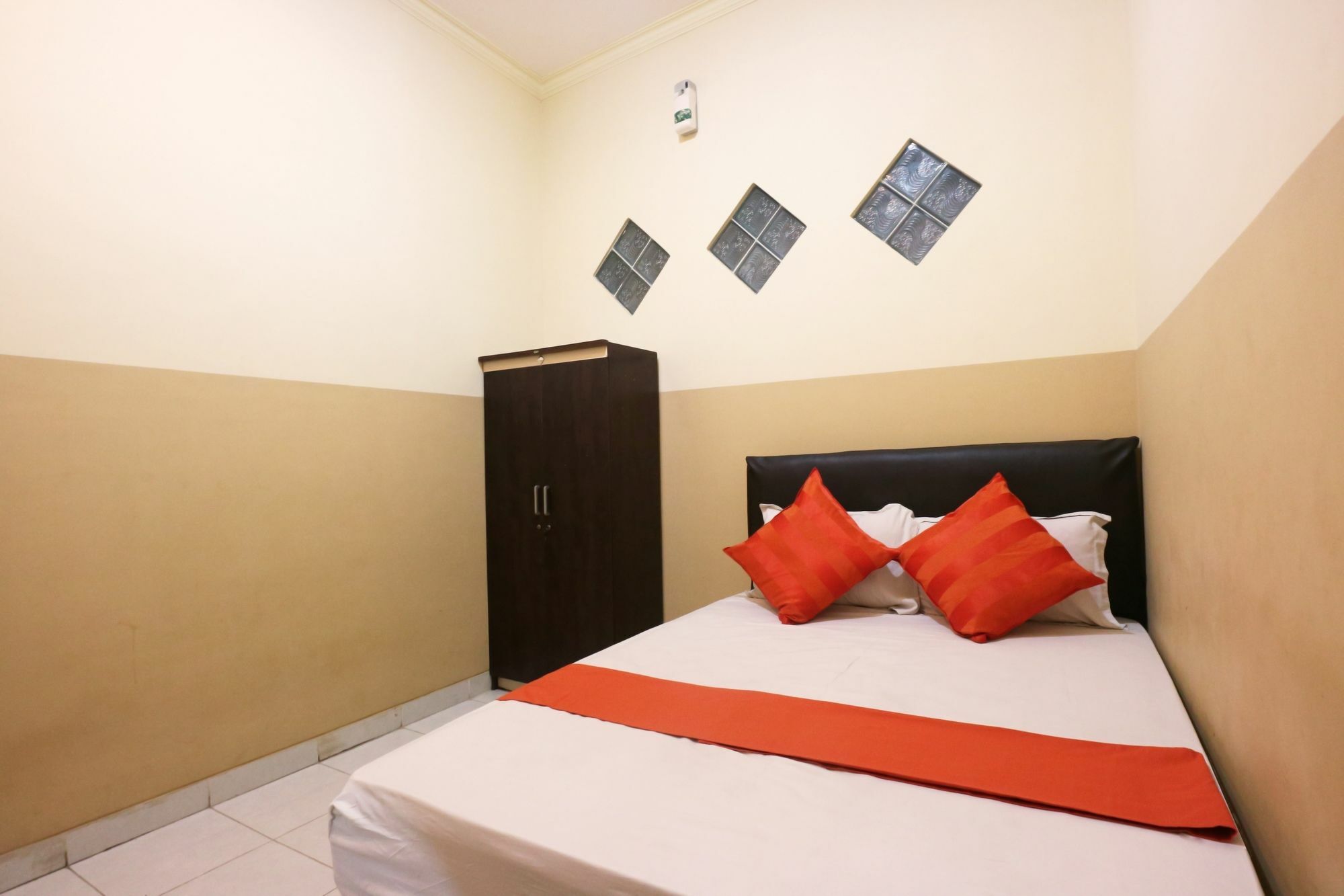 Hotel Syariah Walisongo Sorabaya Extérieur photo