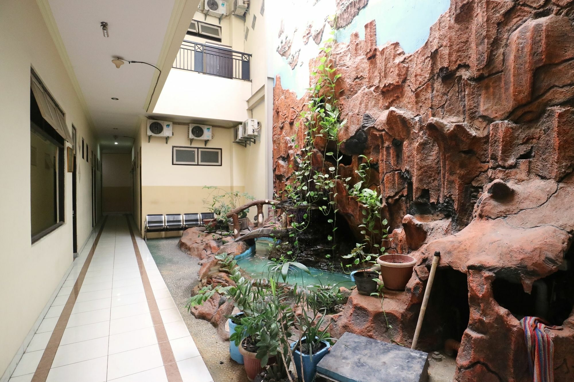 Hotel Syariah Walisongo Sorabaya Extérieur photo