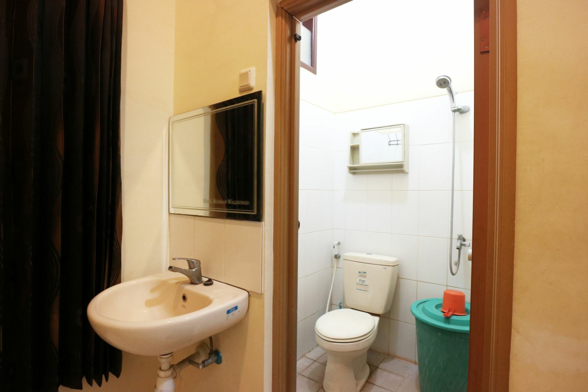 Hotel Syariah Walisongo Sorabaya Extérieur photo